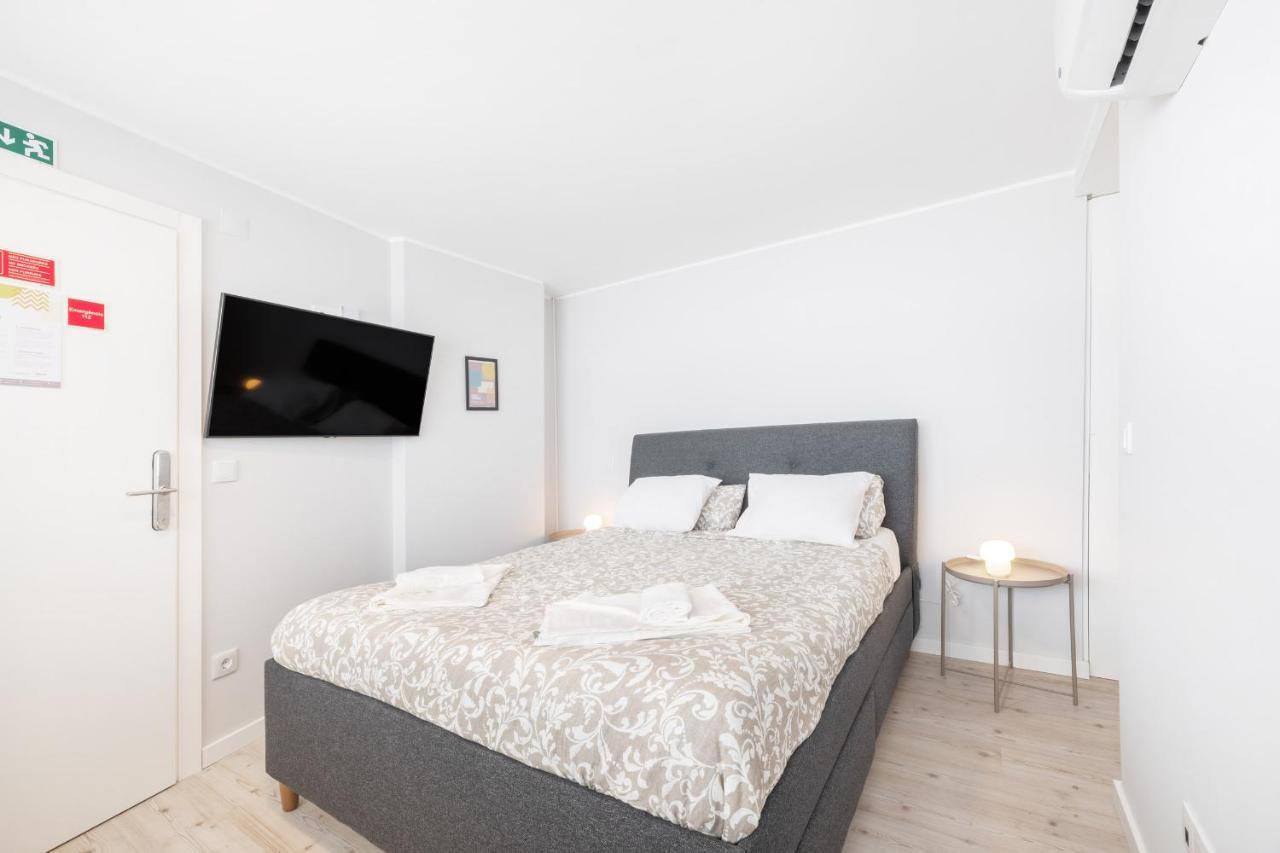 Olala Lisbon Oriente Suites C Экстерьер фото